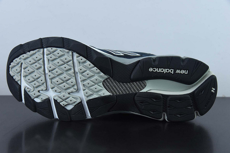 new balance sneaker