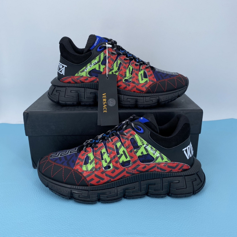 vs chain reaction sneakers