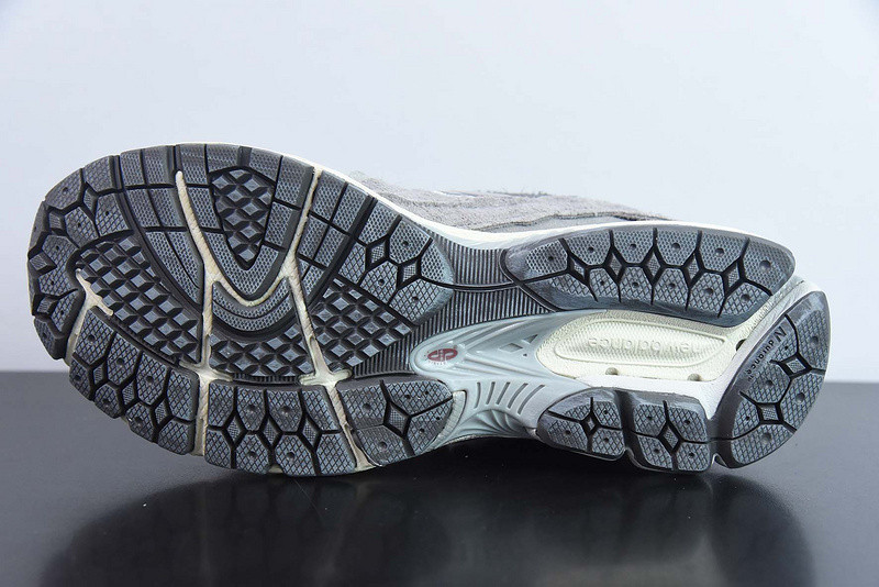new balance sneaker