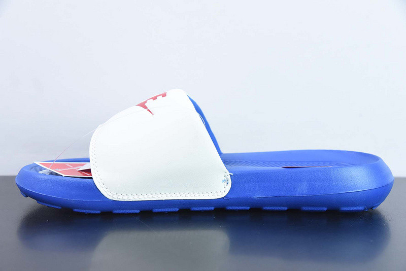 nike sandals