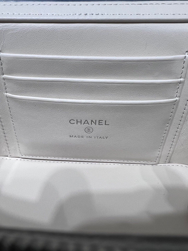 Ch**el purse