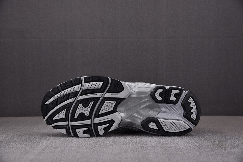 As*ic*s gel kayano legacy 