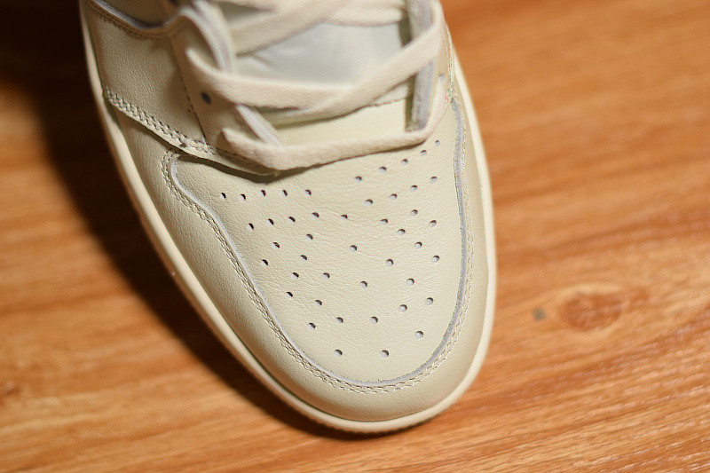 air jordan 1 retro high og "sail" 555088-114