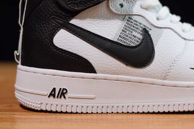 nike air force 1 mid 