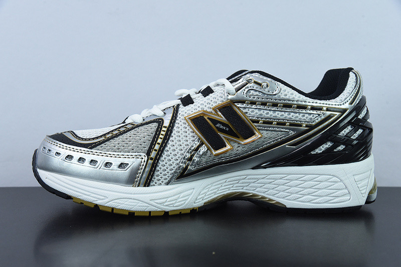 new balance sneaker
