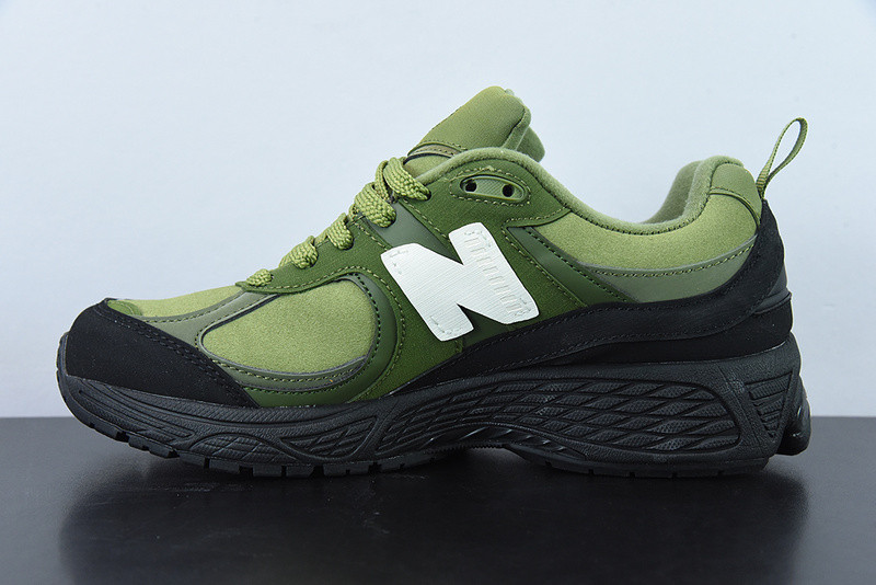 new balance sneaker