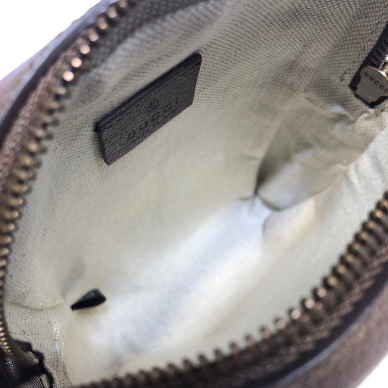 G*u*i shoulder bag