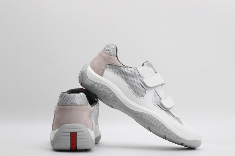 pr sneaker