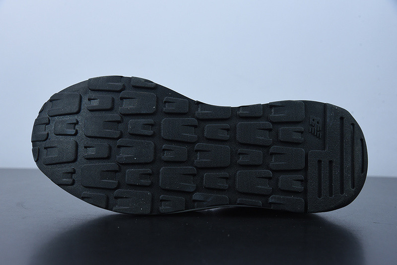 new balance sneaker mr993 bk