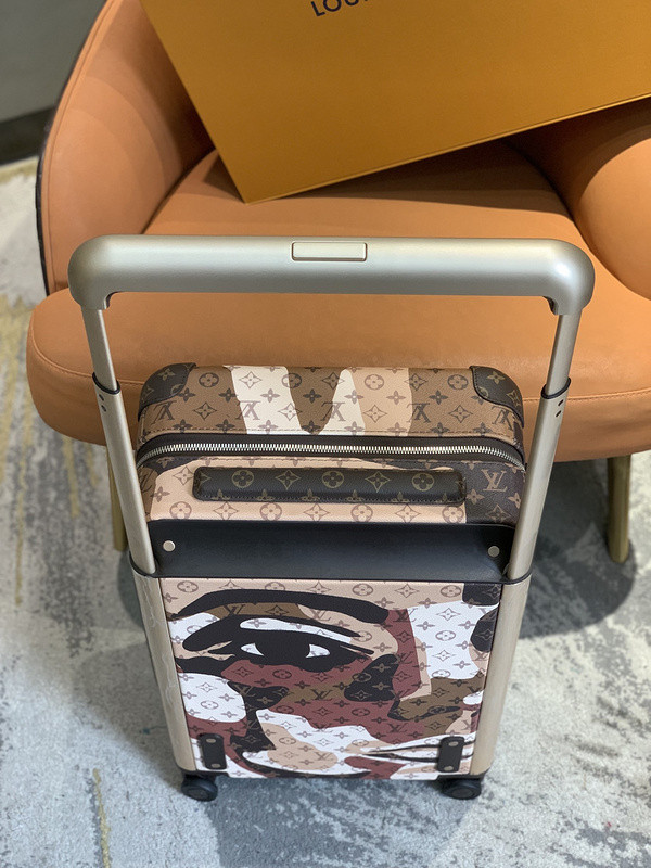 LVT HORIZON four-wheeled trolley case