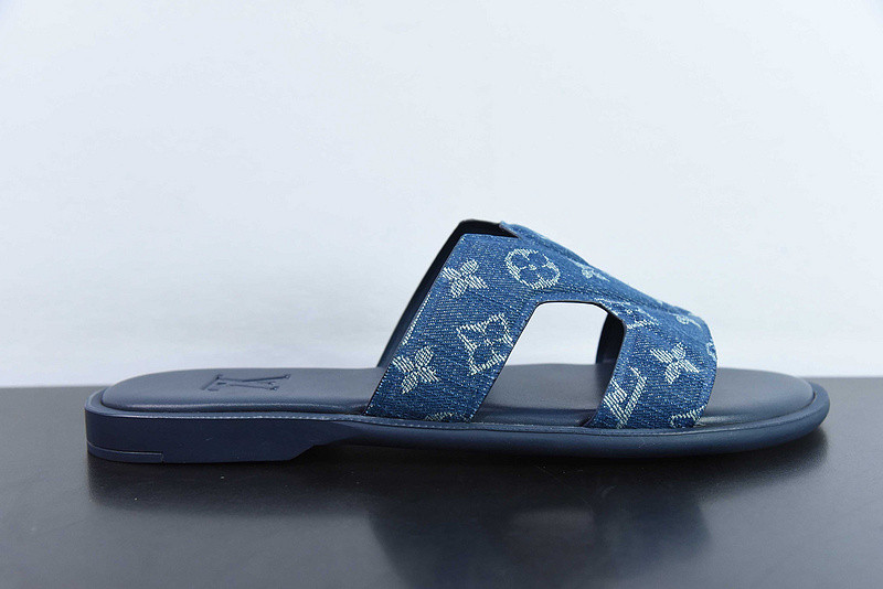 lvt sandals