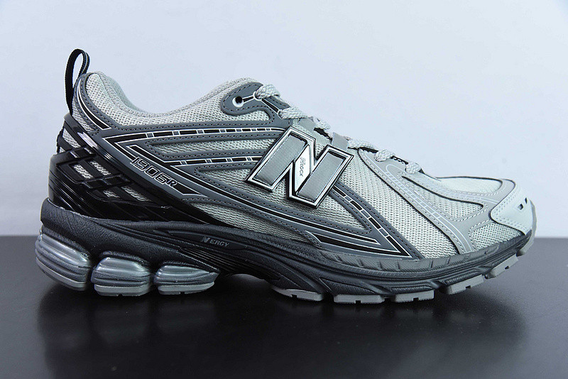 new balance sneaker