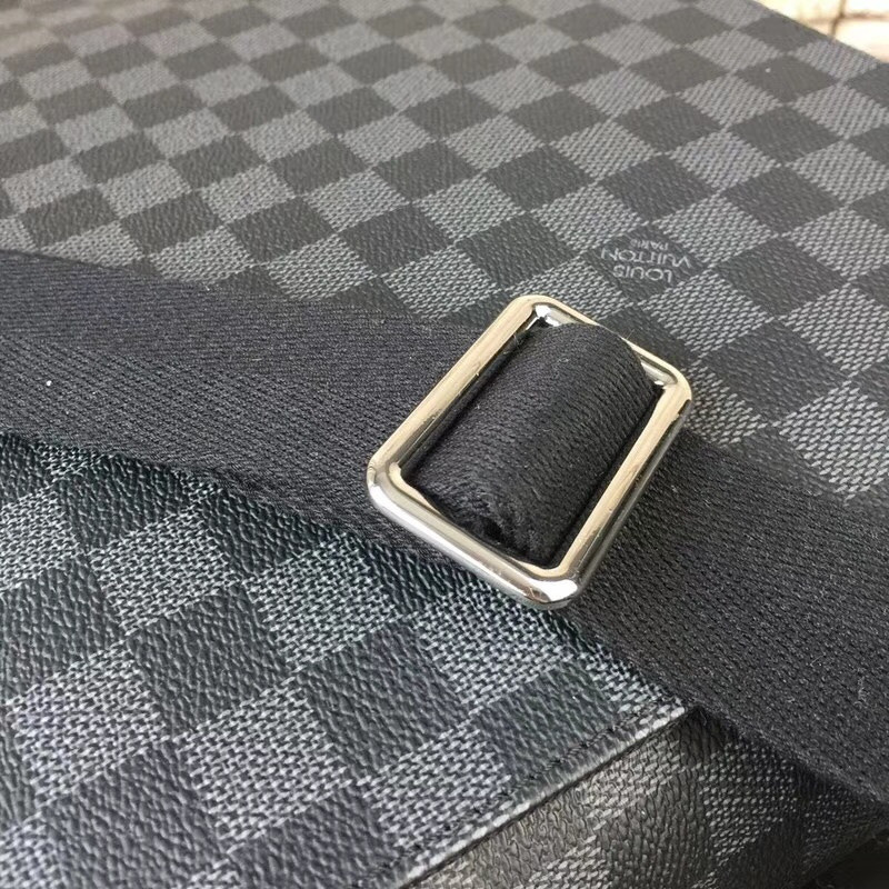 LVT PURSE