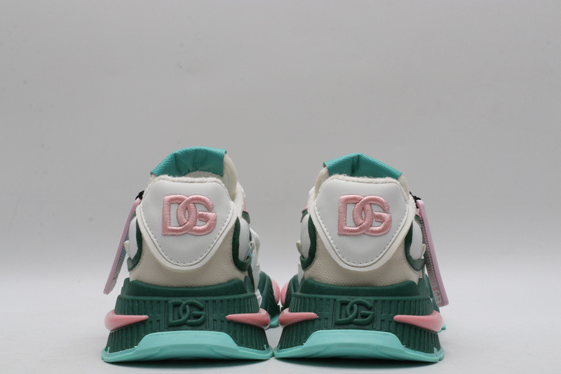 dg sneaker