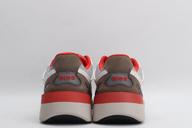 dio* sneaker