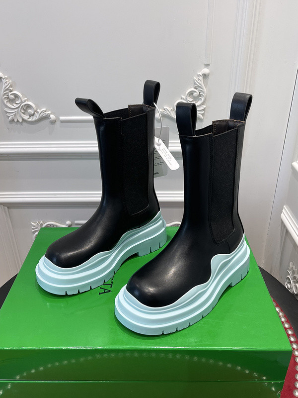 Bo*te*ga ve*ne*ta sneaker