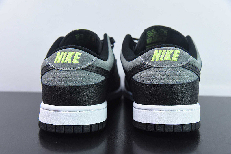 nike dunk low "black/grey/neon green" fq2205-001