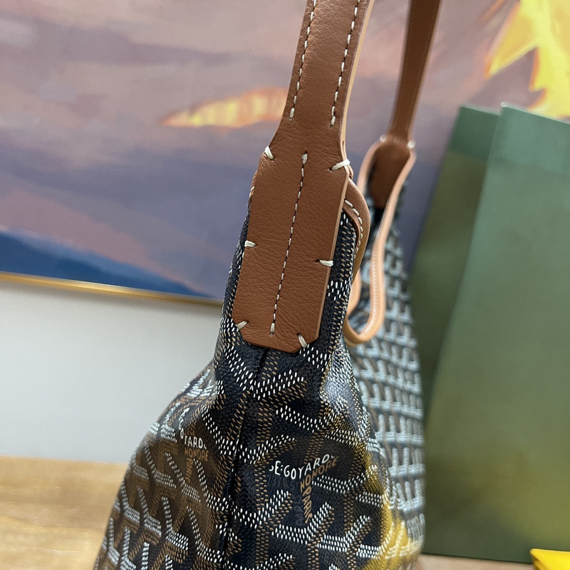 G09ard purse