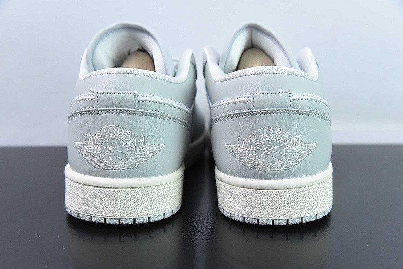 air jordan 1 low "light grey/sail" dc0774-103