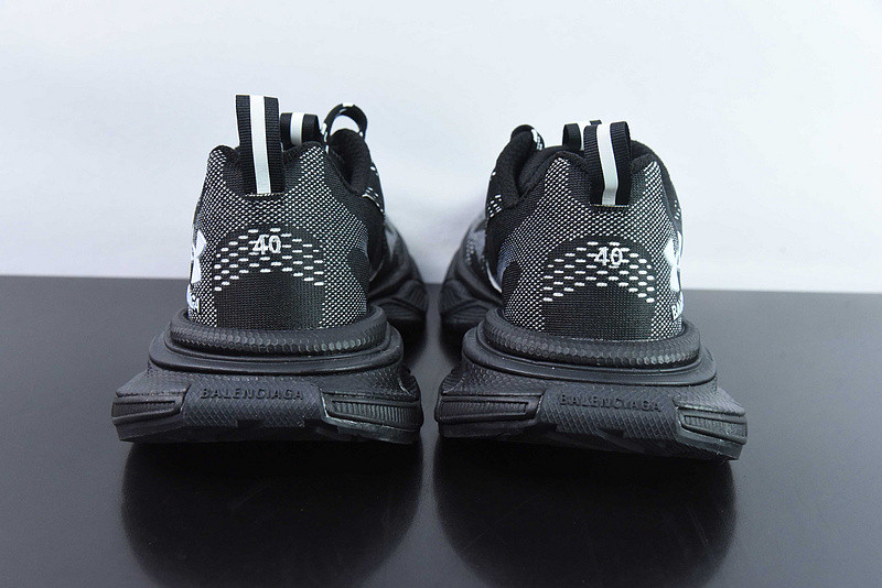 BC 3XL SNEAKER