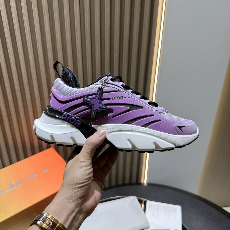 DIO* SNEAKER