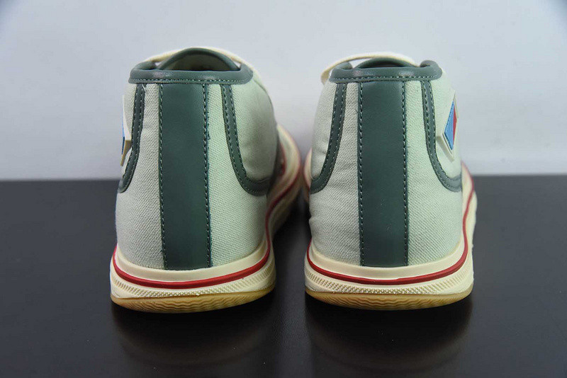 b0tt*ga Ven*ta sneaker
