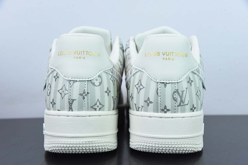 lvt x nike air force1