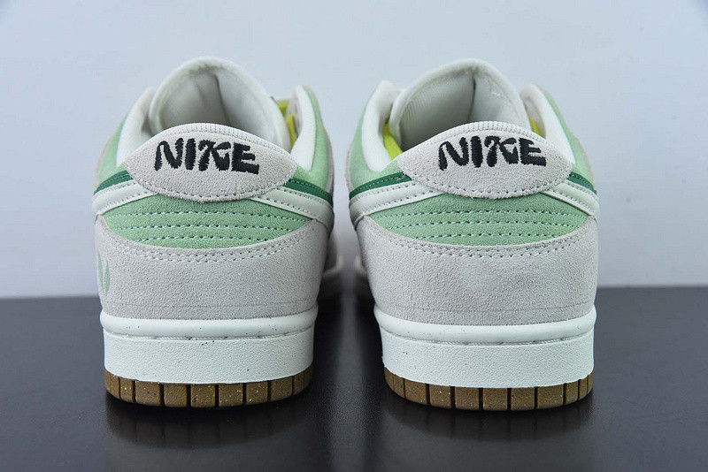nike dunk low se 85