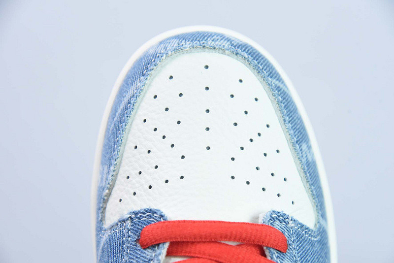 nike dunk low x livis le0021-002