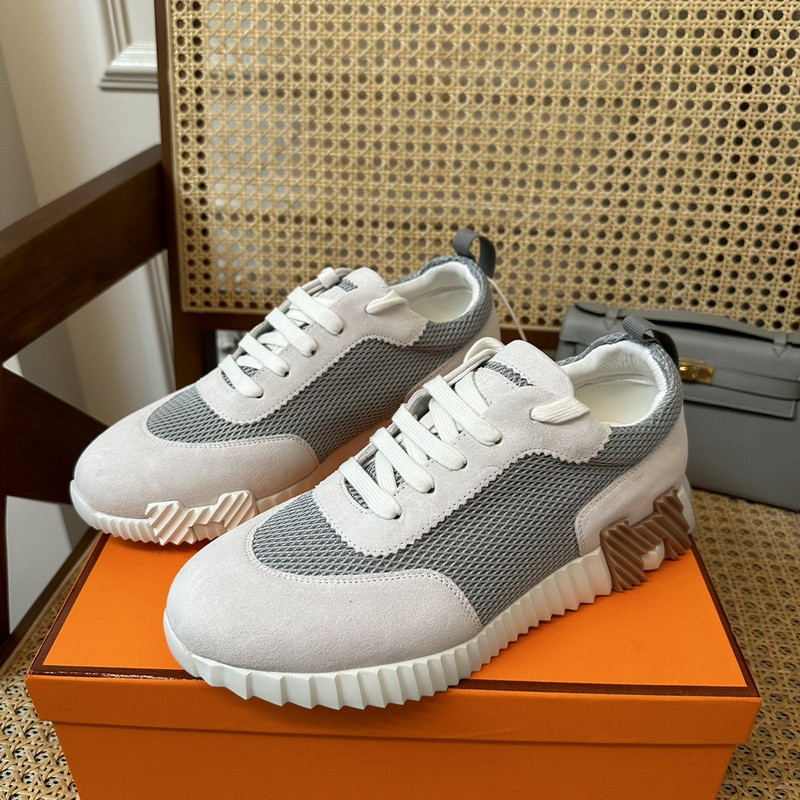 H**mes sneaker