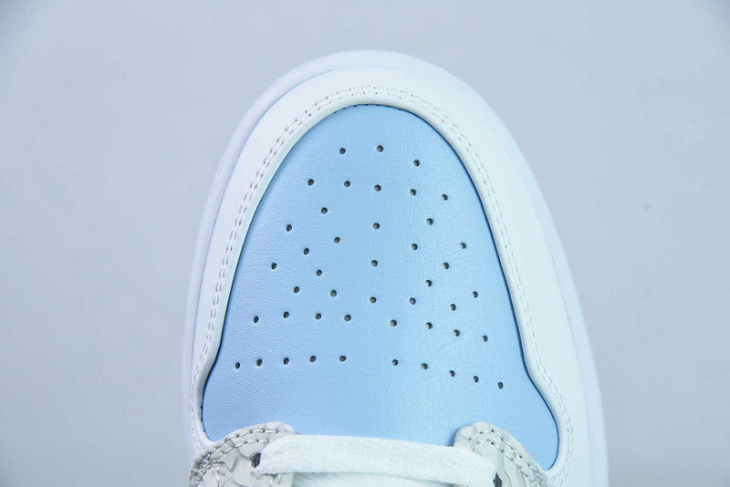 Air Jordan 1 Low Stomps On With “Elephant Print” IB7692-400