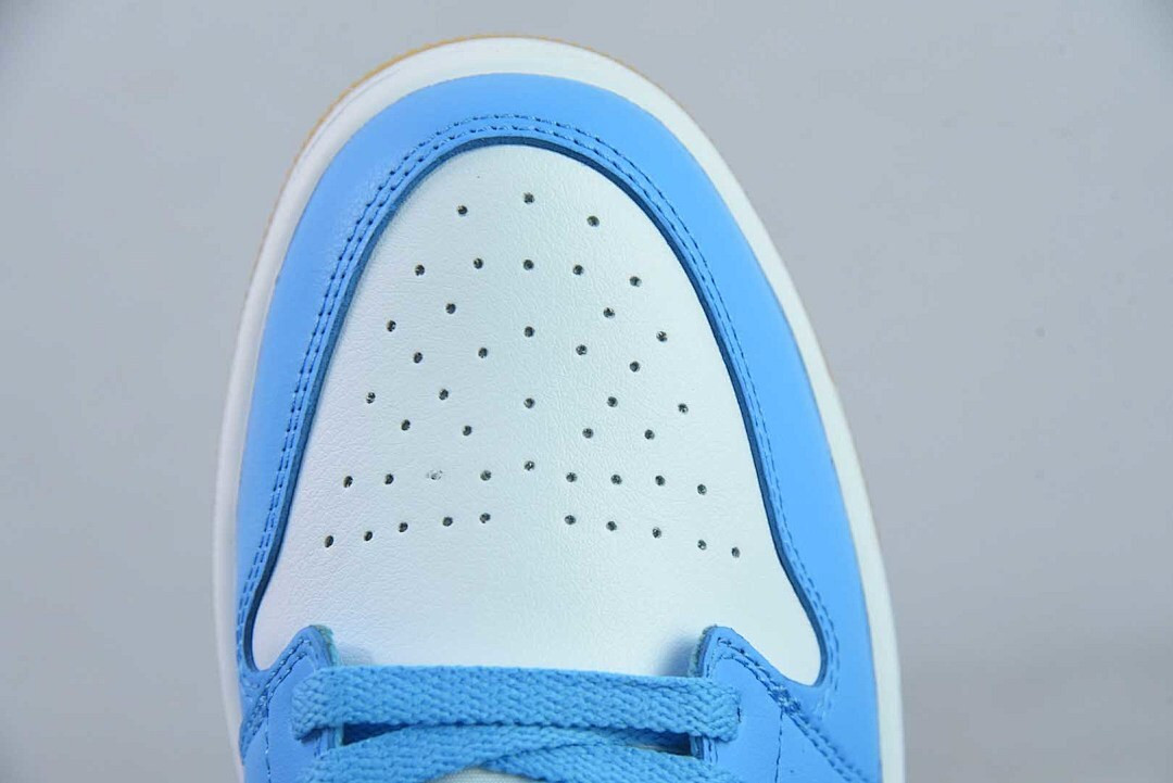 Air Jordan 1 Low Aquatone DC0774-104