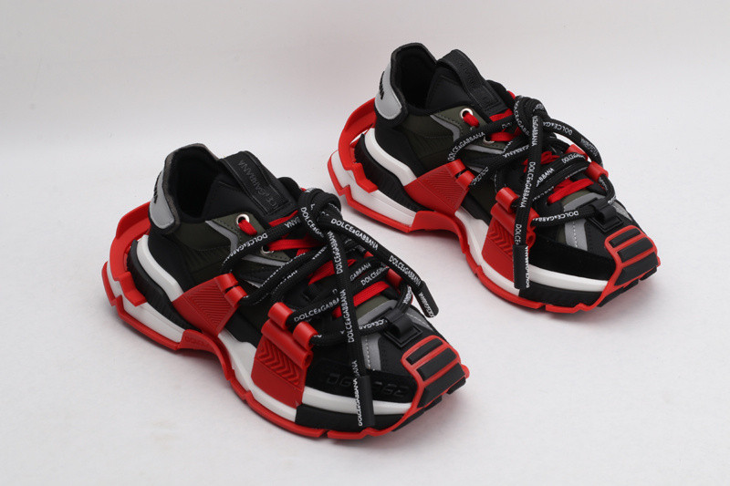 dg sneaker