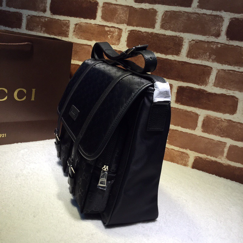 G*u*i handbag