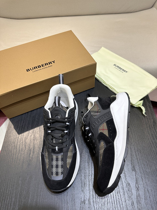 B**rry sneaker