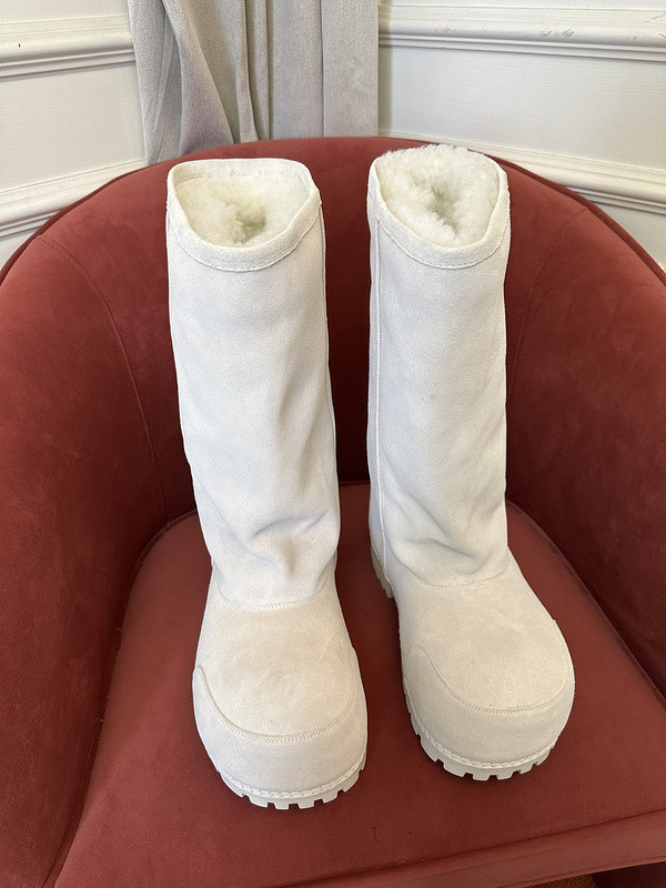 BC BOOTS
