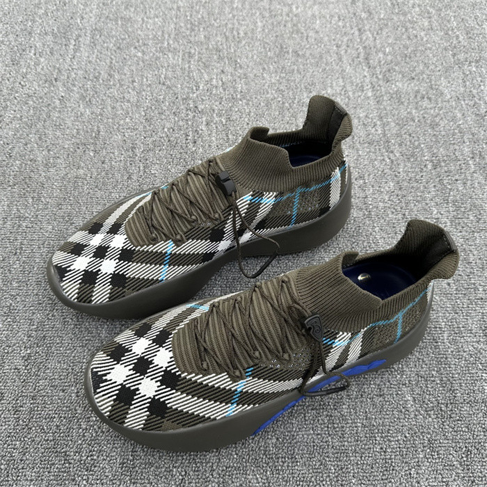Bv*b*rry sneaker