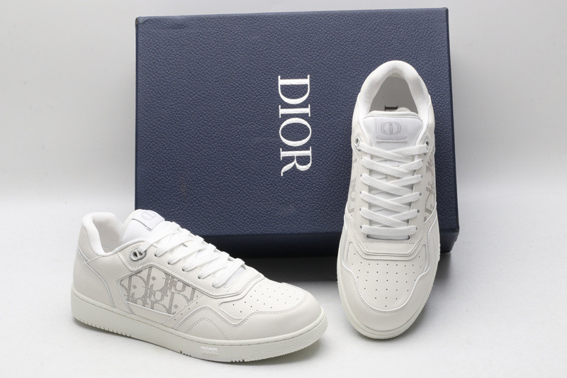 dio* sneaker