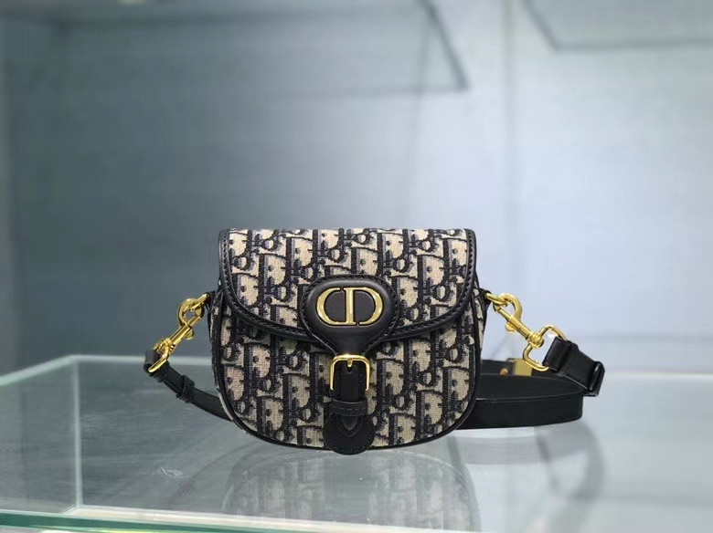 D10r bag