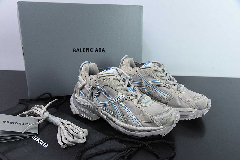 Ba*len*cia*ga runner sneaker