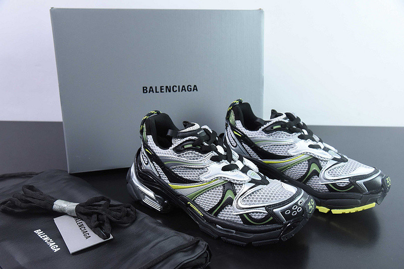Ba*len*cia*ga runner sneaker