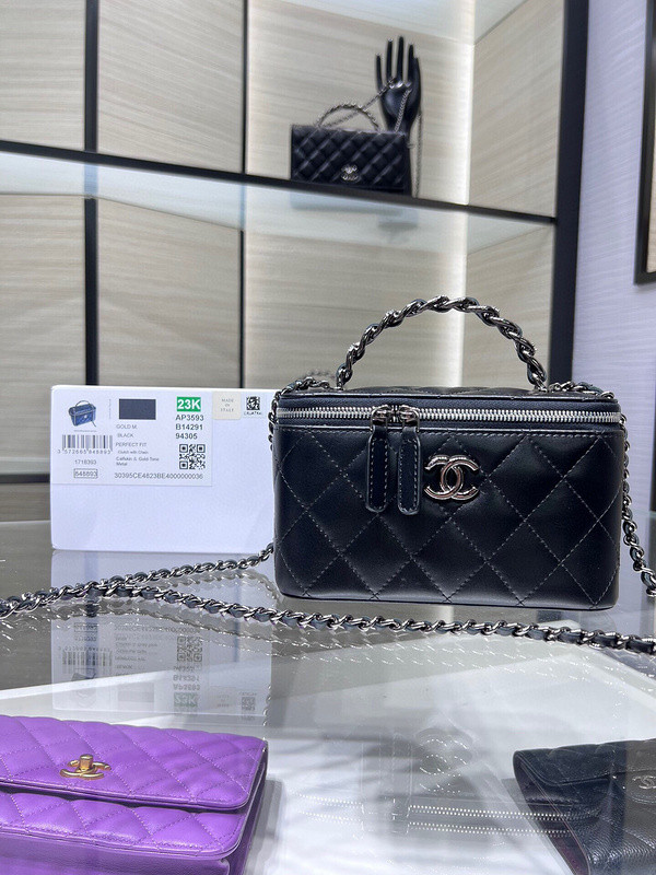 Ch**el purse