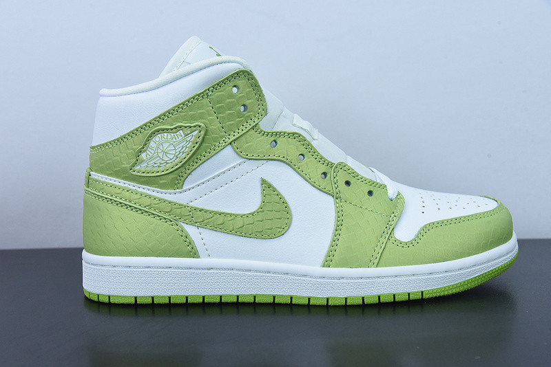 wmns air jordan 1 mid se ''green python'' dv2959-113