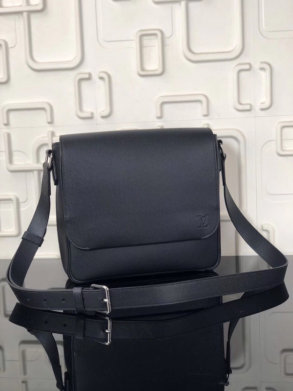 LVT PURSE