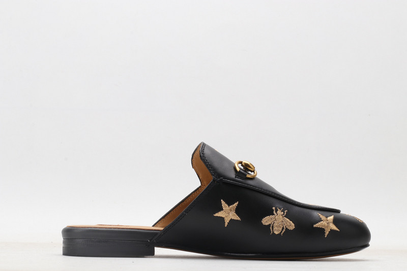 g*u*i sandals