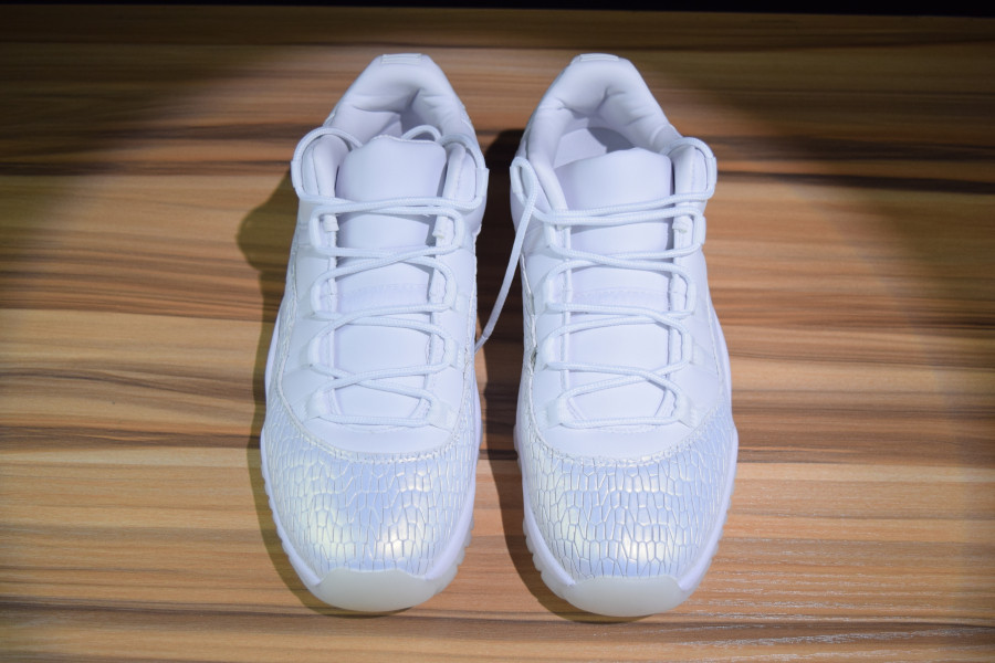 air jordan 11 ret low pr hc gg (gs) "heiress" 897331-100