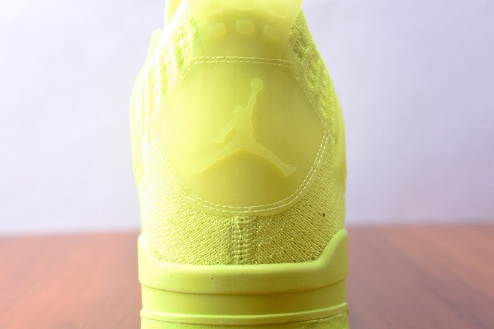 air jordan 4 retro flyknit volt aq3559-700
